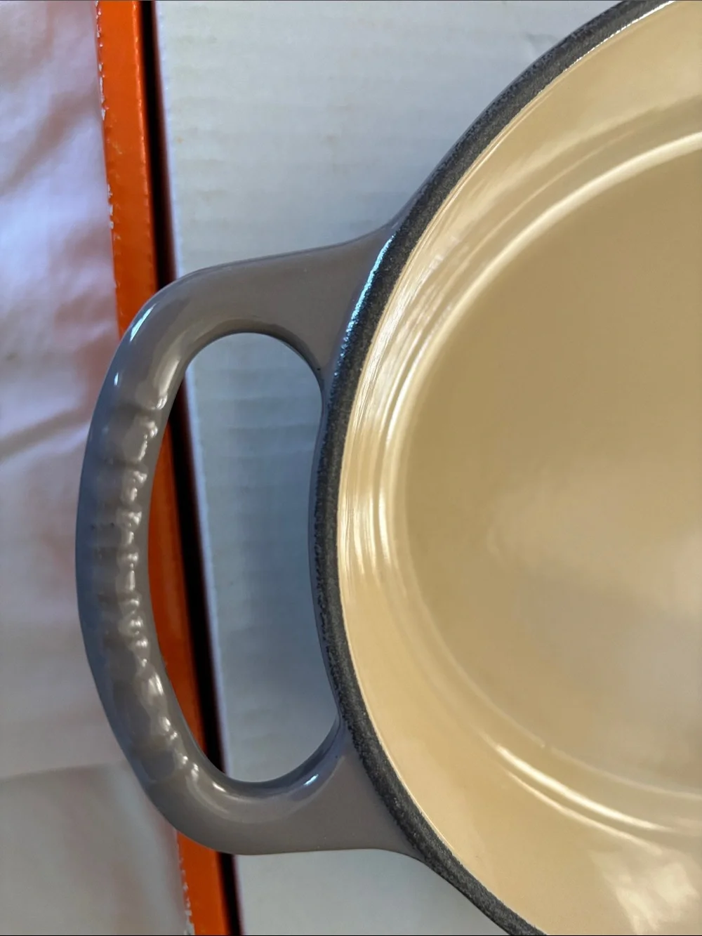 NEW IN BOX Le Creuset Oval Enameled Cast Iron Baker in Oyster